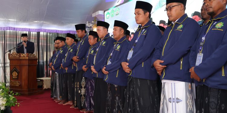 Disaksikan Masyayikh dan Wakil Bupati, Abdul Holik Ali Hudi Sah Nahkodai IKADA Periode Baru